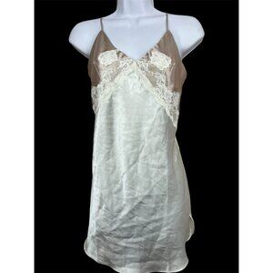 Vtg Y2K Delicates Chemise Slip Dress Lingerie M Cream Beige Lace‎ Silky Coquette